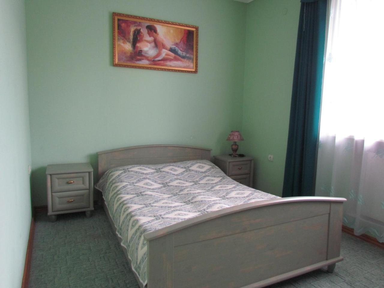 Hotel Lemon à Drogobych Extérieur photo